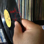 holding-vinylrecord-bad